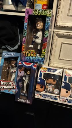 Bobble heads