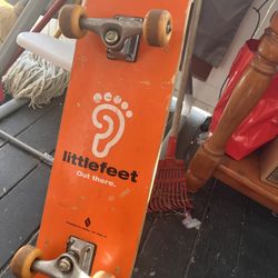 Little feet Skateboard 