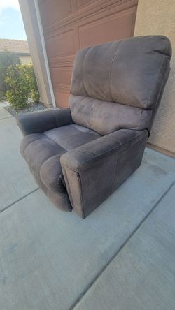 Recliner