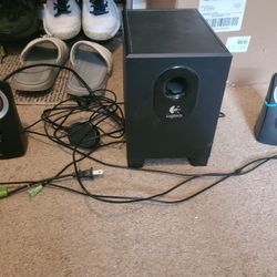Speakers 