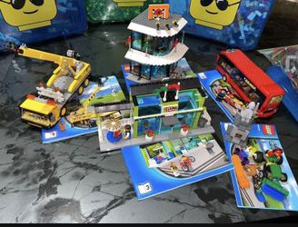 LEGO City Town Square Set #60026 crane stickers missing Not Assembled $150 for Sale in Pembroke - OfferUp