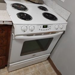 Whirlpool Oven Great Shape Moving