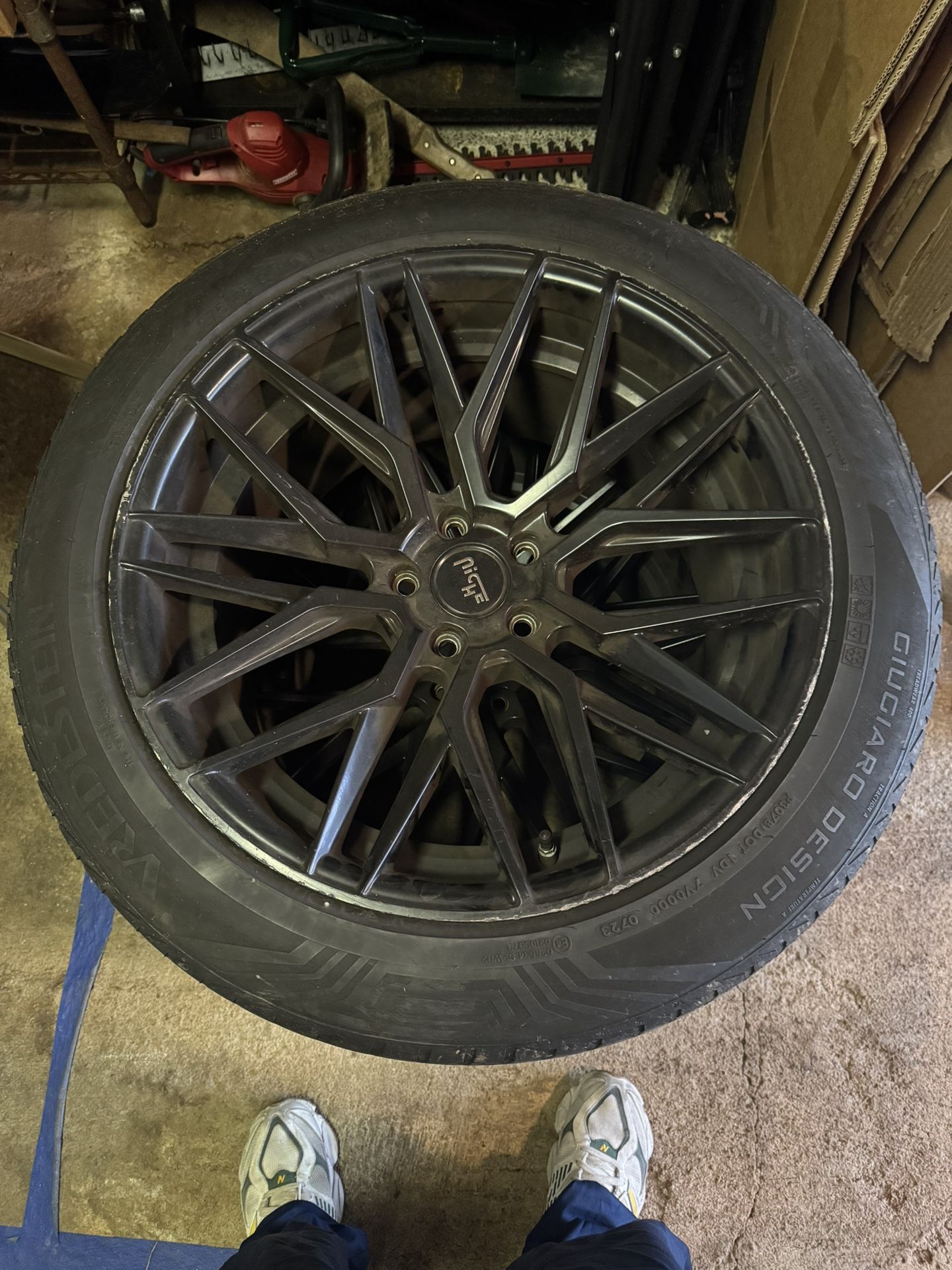 Mustang GT wheels 20 Inches