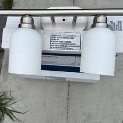 2 Head Vanity Lighting