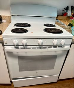 GE Electric Range/Stove – Fully Working – $50 OBO