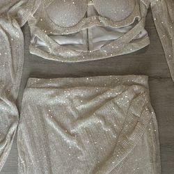 2 Pc White Skirt Set