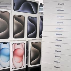 Finance a New Unlocked iPhone 15 Pro Max 1TB - Pay Only $31 Down!