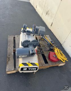 Coffing 2 ton hoist