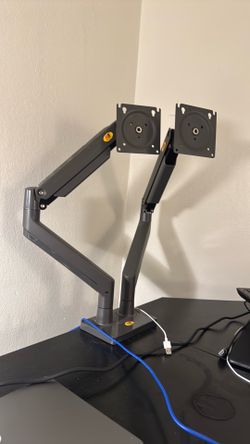 NB North Bayou Dual Monitor Arm