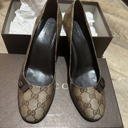 Authentic Gucci Heels – Classic GG Monogram