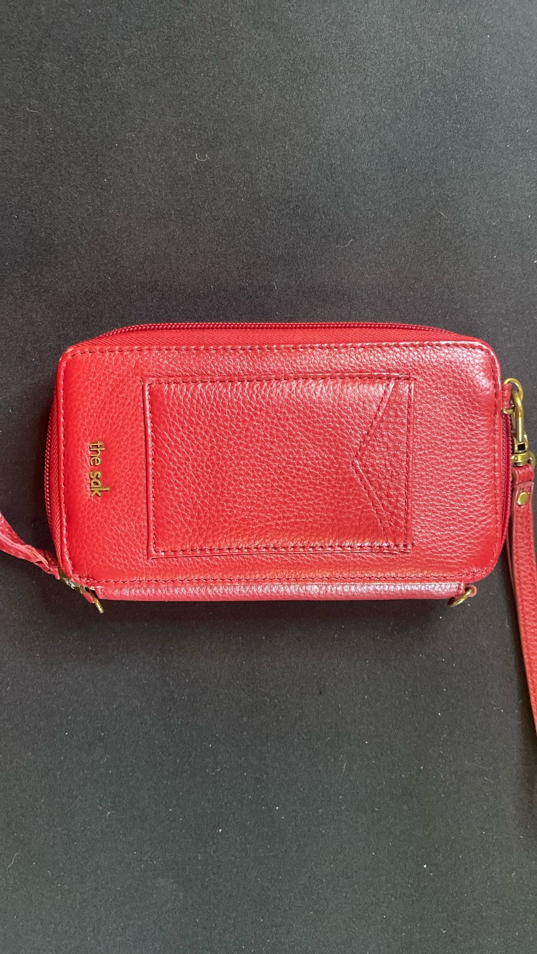The Sak Iris North South Smartphone Red Crossbody Wallet