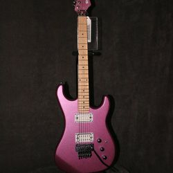 Kramer Pacer Classic Electric Guitar purple passion metallic Mint (Hablo Español)