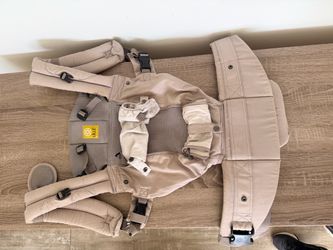LÍLLÉbaby Complete All Seasons 6-in-1 Baby Carrier