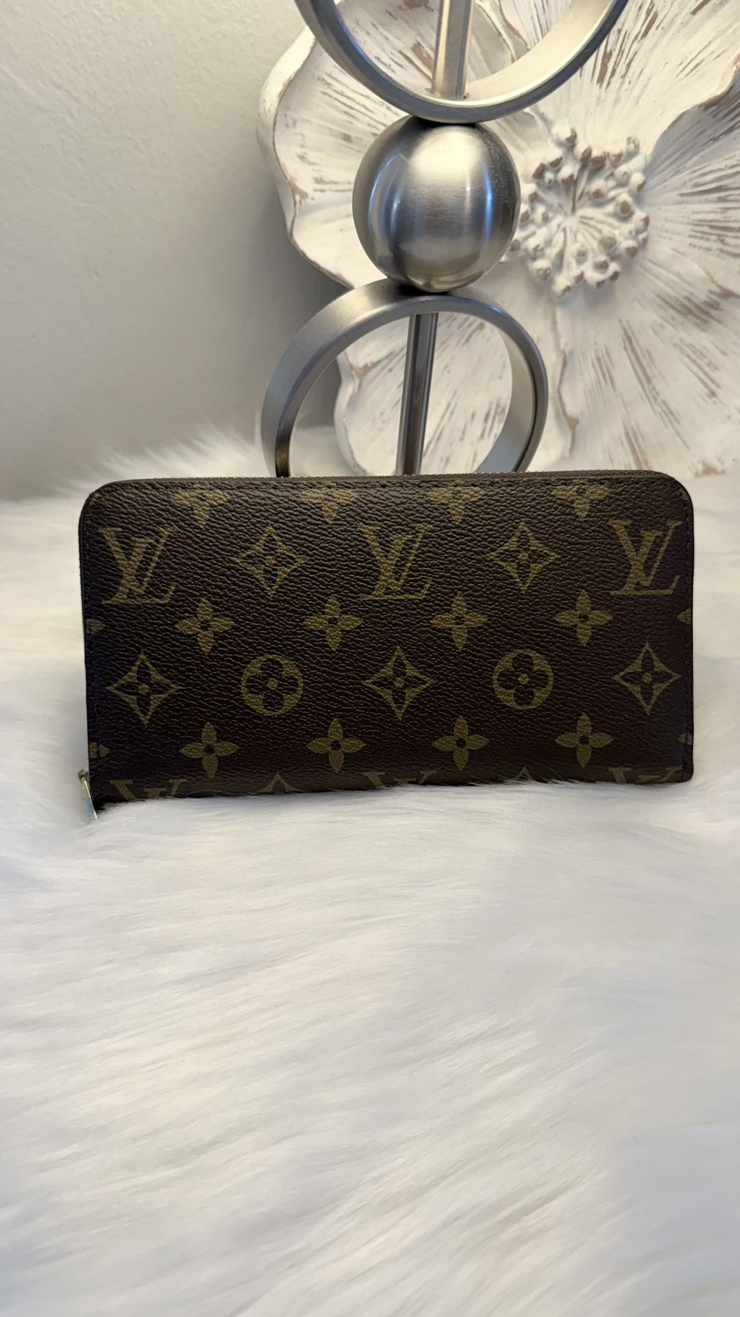 Women's Zipper Wallet