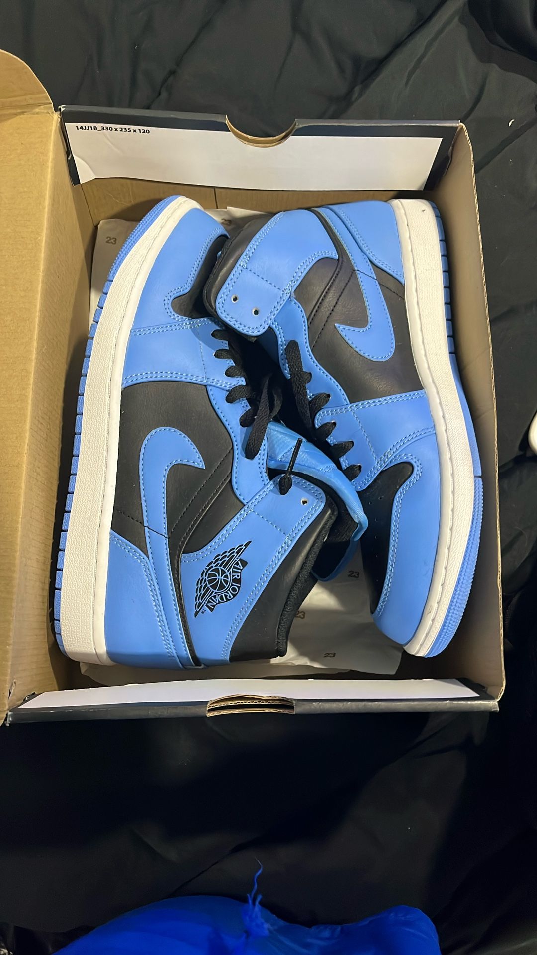 Air Jordan 1 Mid University Blue Black White