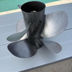 MerCruiser Bravo 3 Propeller