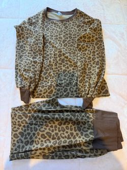 Women sweat set