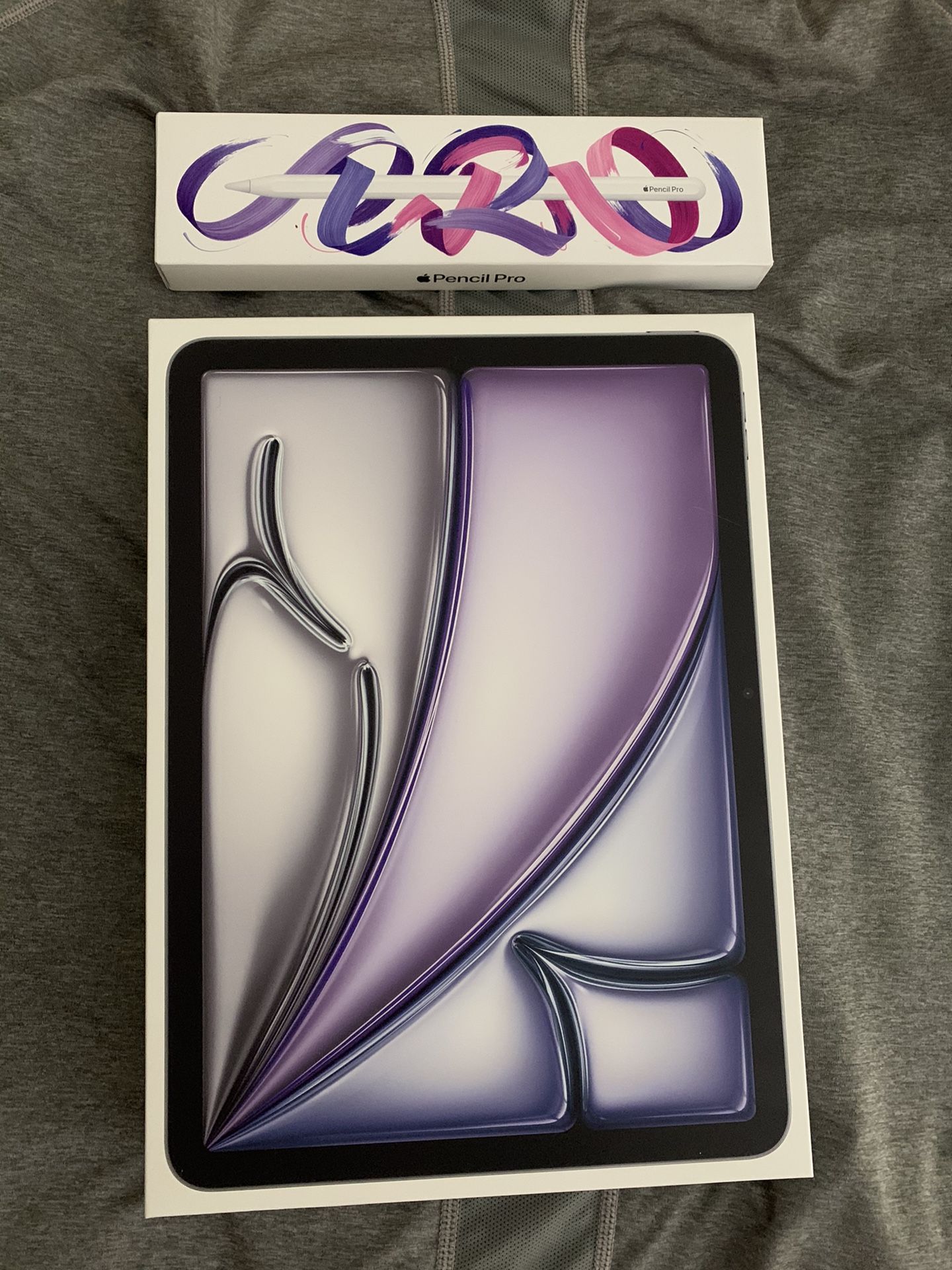 New Sealed Apple iPad Air Space Gray 256gb M3 Latest Model 11” Or 13” I Can Bring It To You Now 