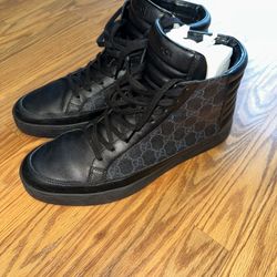 Men’s Gucci Leather hightops