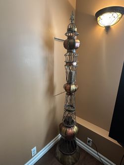 Decorative Floor Stand / candle Holder