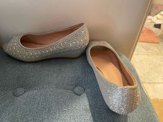 Size 6 Silver Dressy Shoes