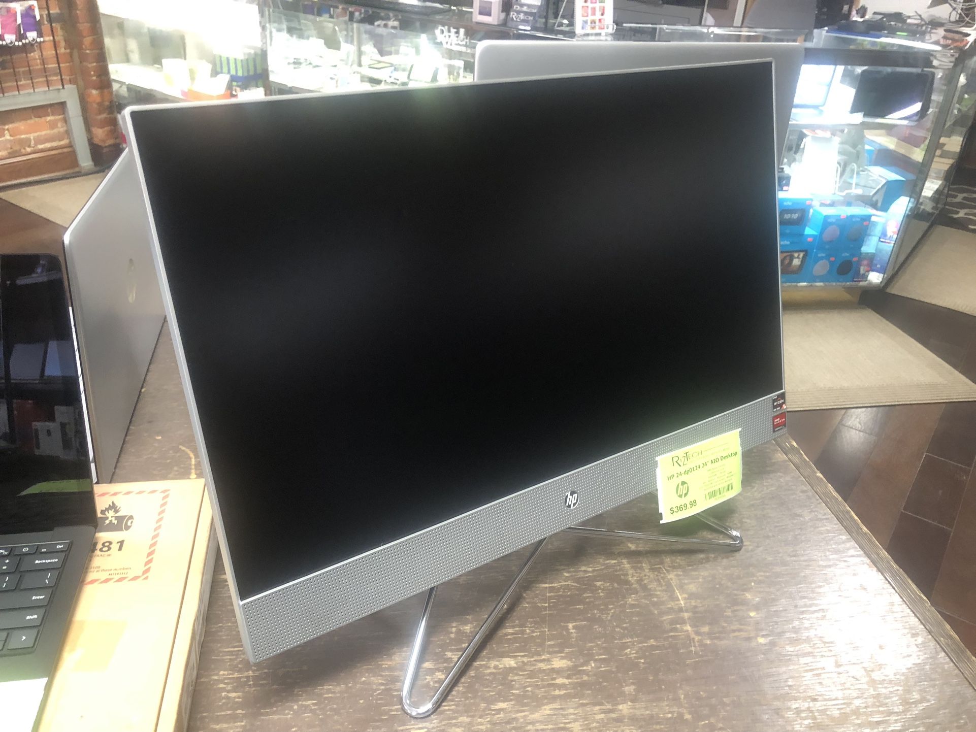 HP 24" All-in-One Desktop β Touchscreen | Ryzen 5 | 1TB SSD π΅ $369.98