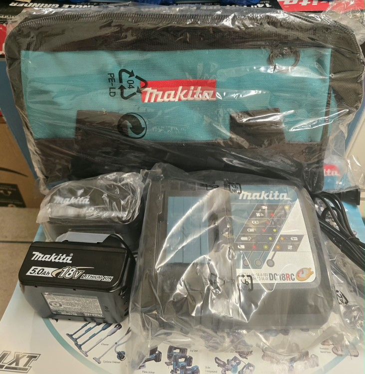 Makita
18V LXT Lithium-Ion Battery and Rapid Optimum Charger Starter Pack (5.0Ah)