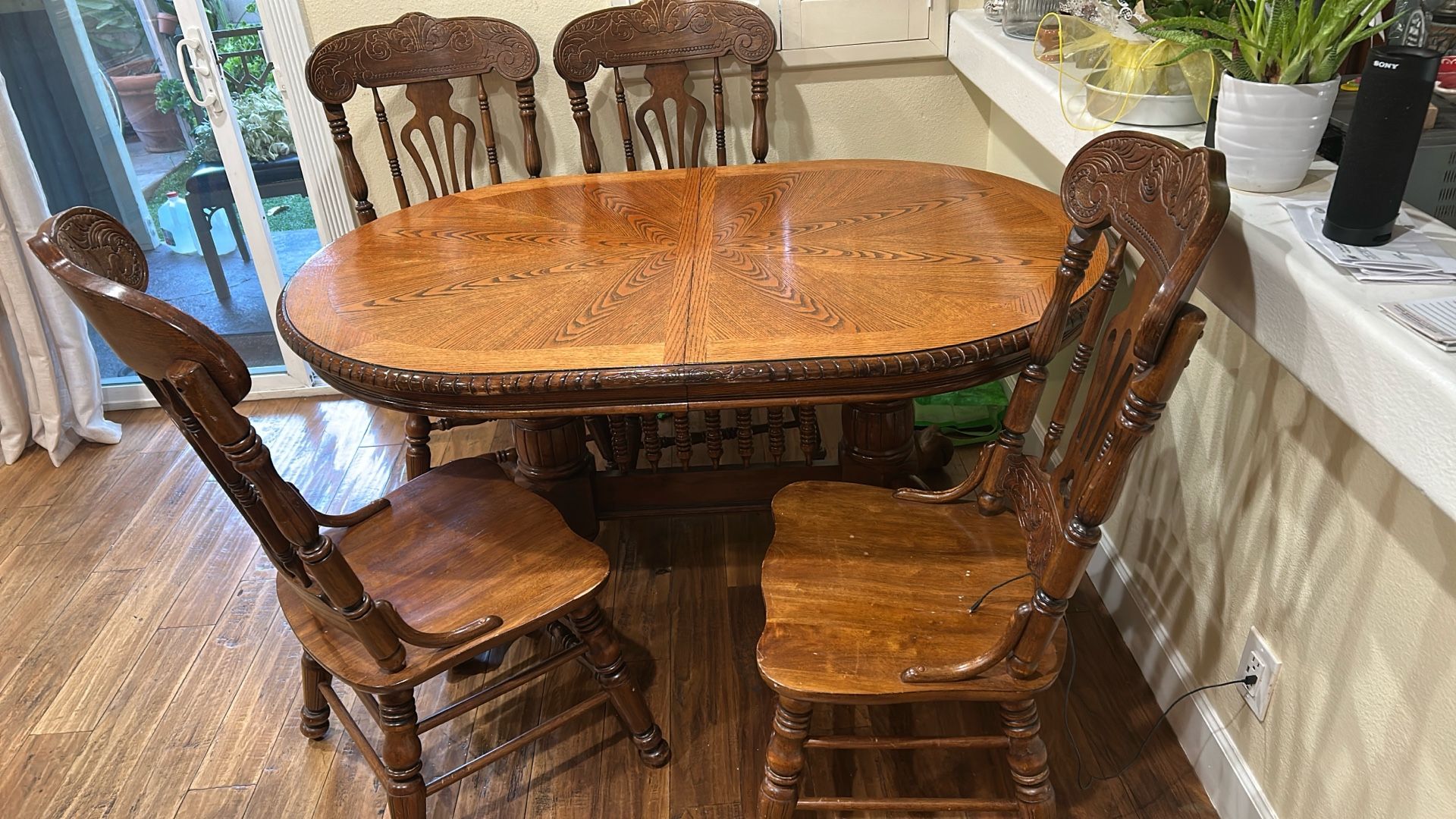 Diner Table