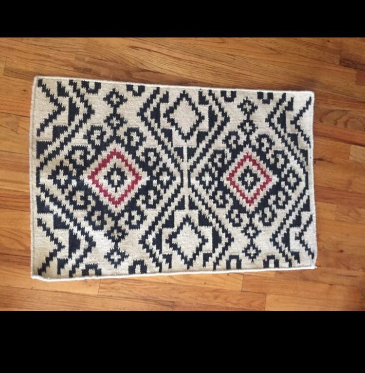 Geometric area rugs !! Moving sale! Pick up ASAP