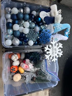 Holiday Decoration Bundle