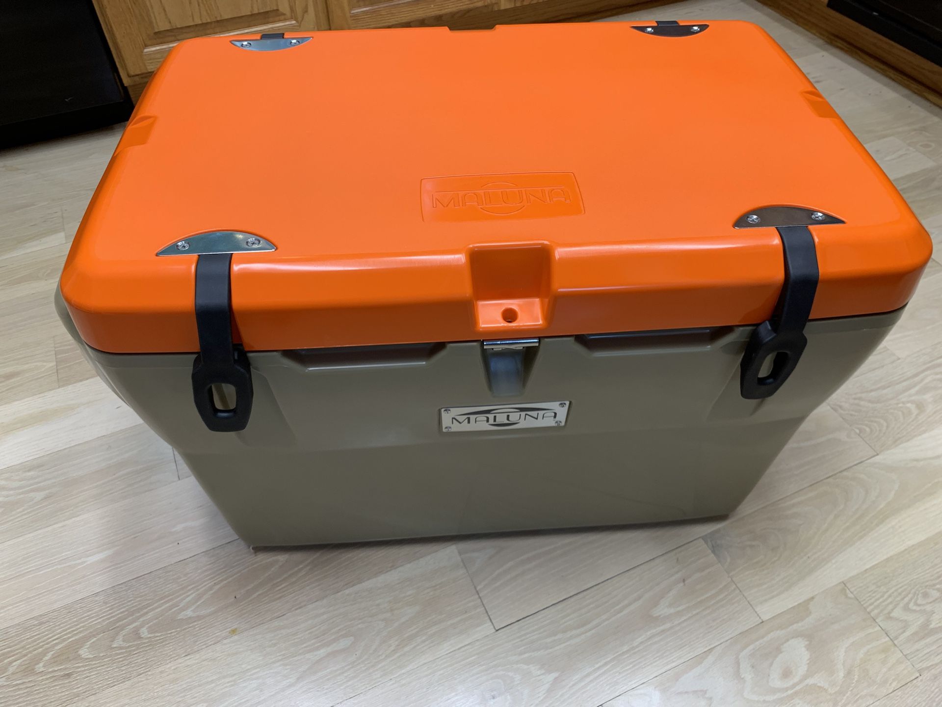 Brand New Maluna 70qt Cooler – Never Used