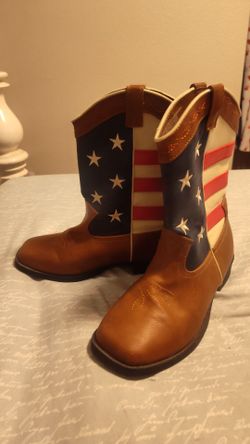 Brand new 4th of July boots for boy