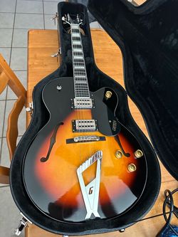 Gretsch G2420/ABB Streamliner Hollow Body Electric Guitar - Aged Brooklyn Burst w/ Hard Case