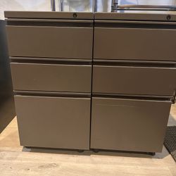 2x Gray File Cabinet