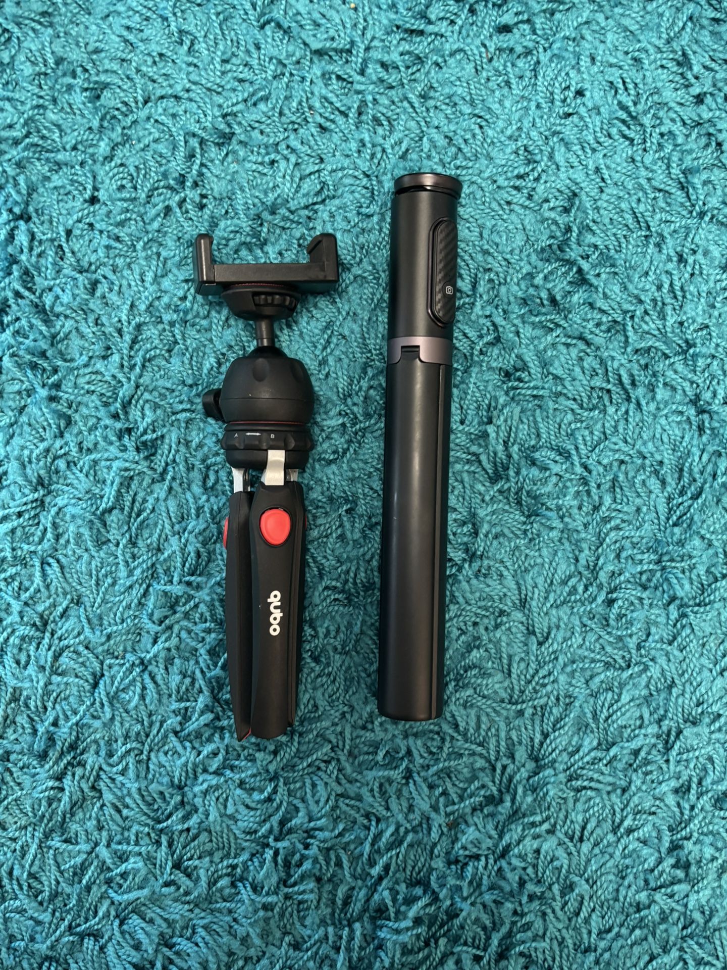 Tripod and selfie stick with remote Bluetooth