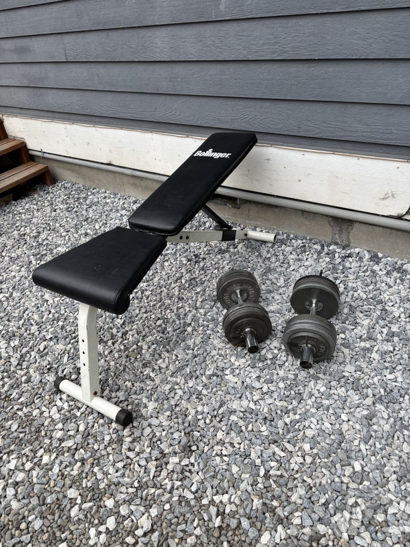 Ajustable Dumbbells And Bench