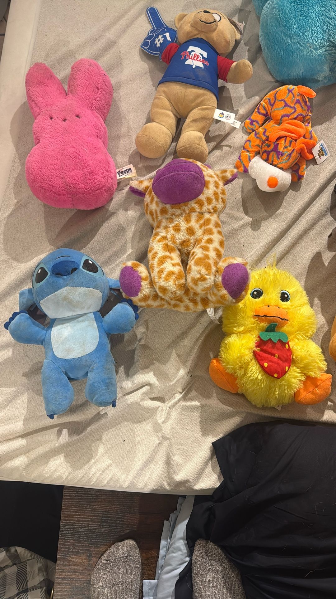STUFFED ANIMALS 