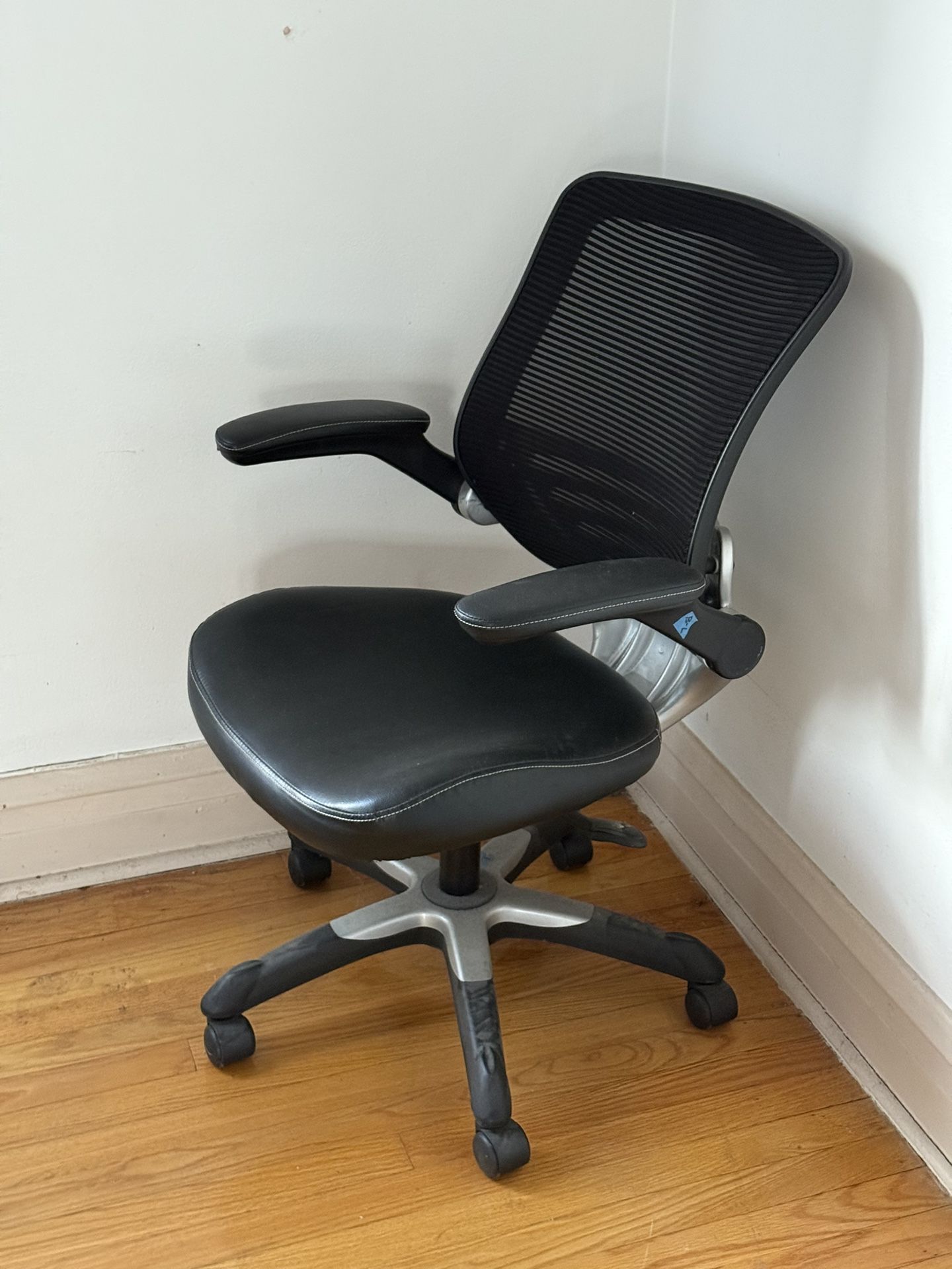 Office Chair, In Good Conditions