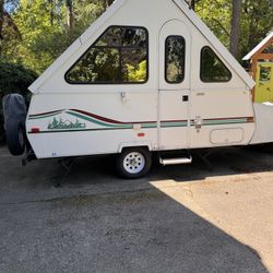 2002 Chalet Aspen Camping Trailer 