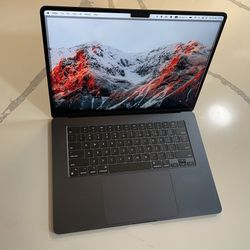 MacBook Air M3 15 Inch 16/512gb
