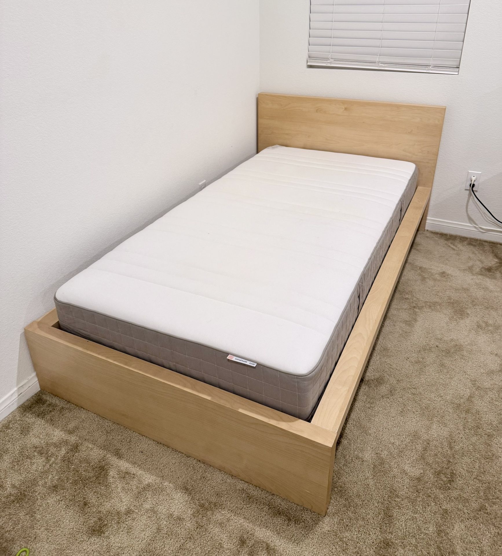 ✨ IKEA MALM Twin Bed + IKEA Mattress – Excellent Condition