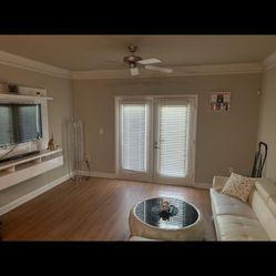 Abbyson Colton coffee table - white bonded leather