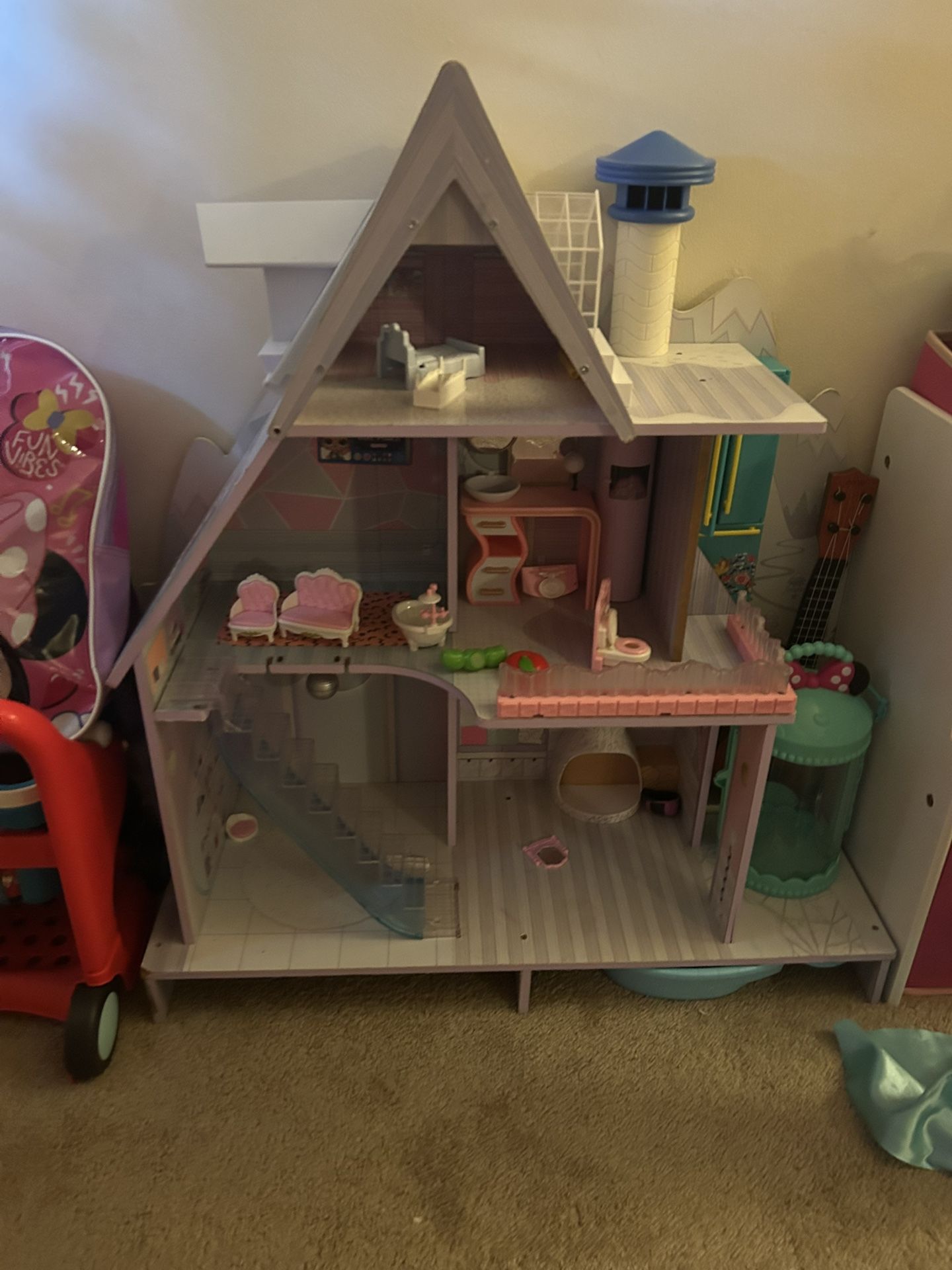lol Doll House Winter Chalet