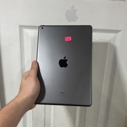 ipad 8th Gen 32gb WiFi Space Grey 
