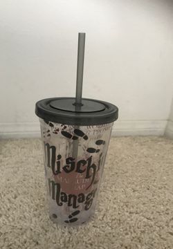 New without tags Harry Potter cup wit lid and straw