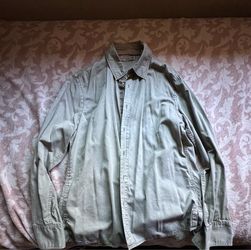 Men’s button up long sleeve