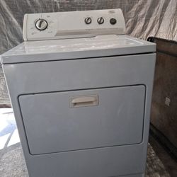 Whirlpool Electric Large Capacity Plus+ Dryer