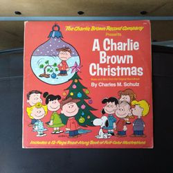 1977 A Charlie Brown Christmas - By Charles M. Schulz