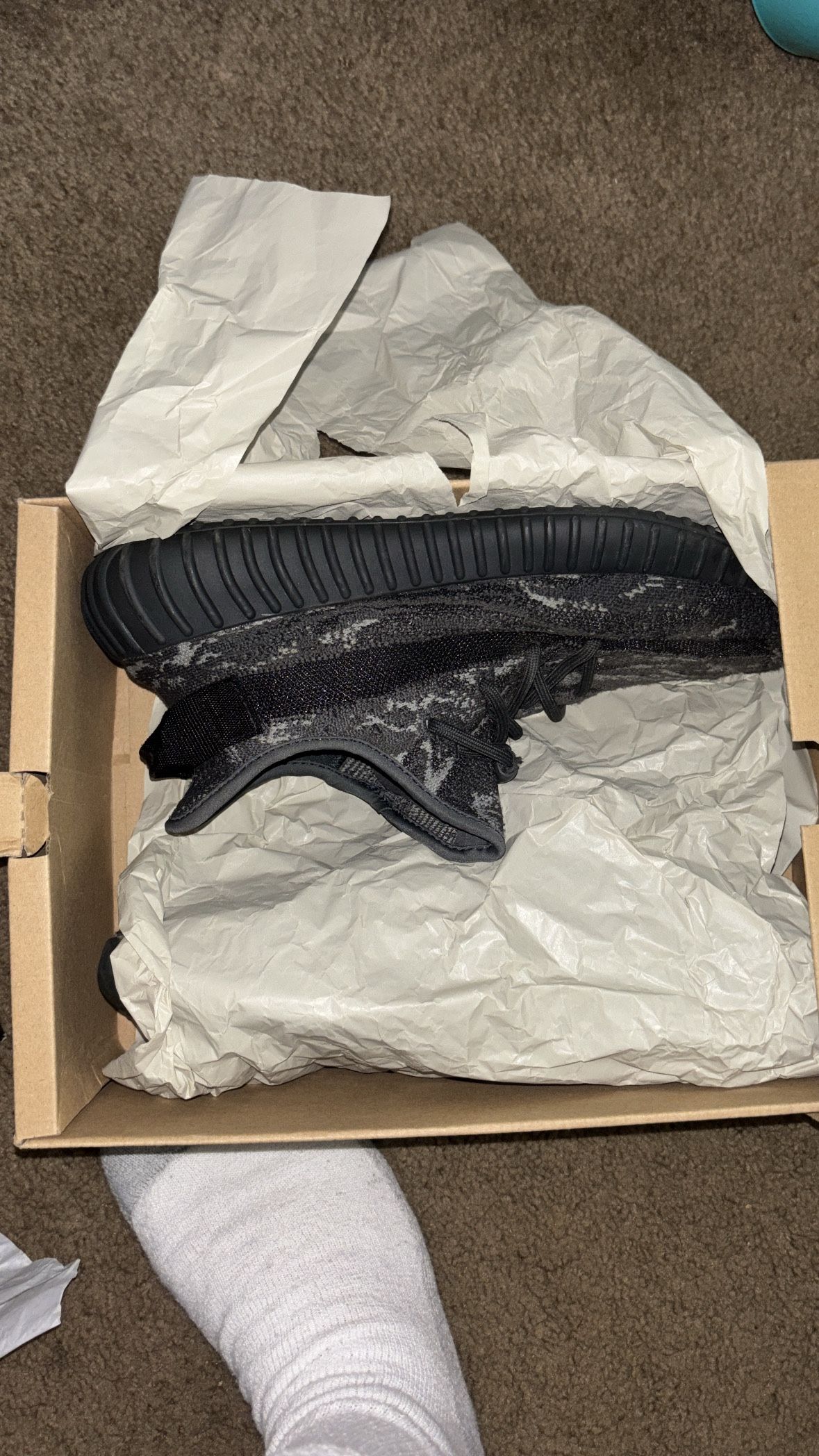Yeezy 350 v2