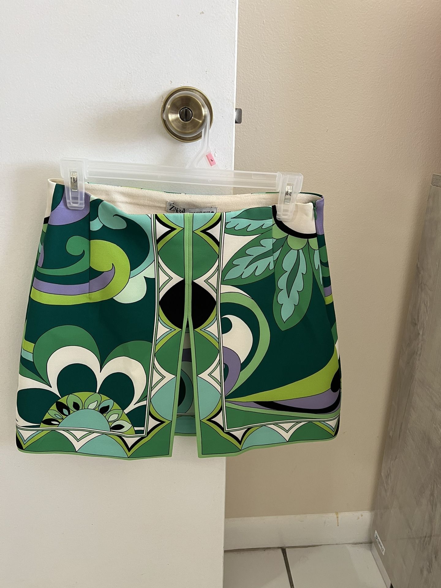Zara Skirt, Green, Size M